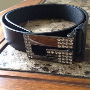 Guess belt