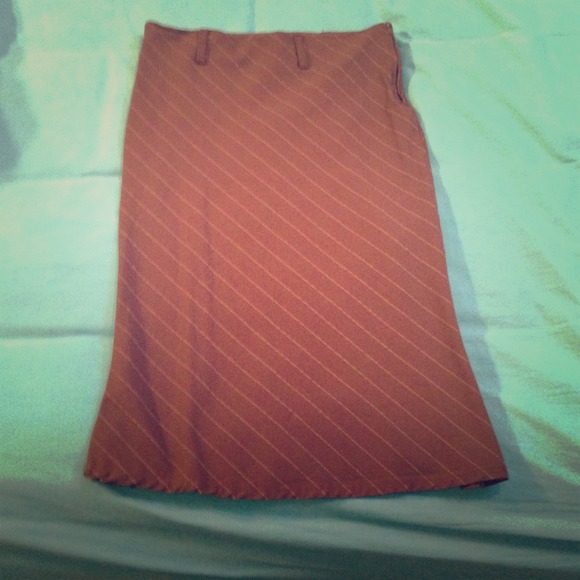 Brown pencil skirt with pink stripes