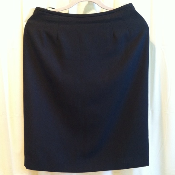 Black skirt