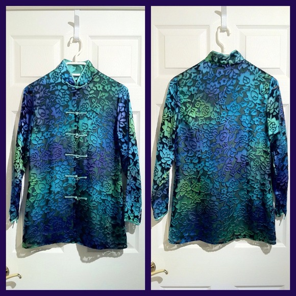 Peacock-Inspired Mandarin Jacket
