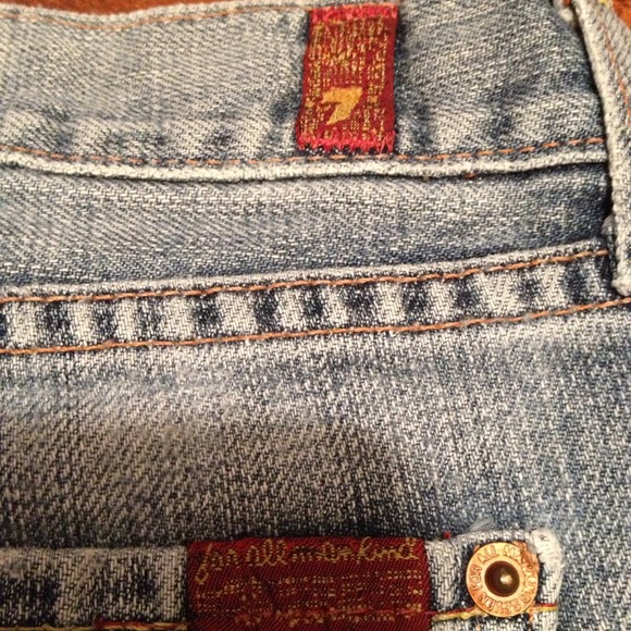 ✋SOLD✋7 For All Mankind Jeans - Picture 2 of 3