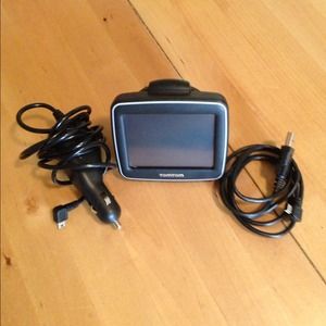 REDUCED!!!!! TOM TOM GPS NWOT was $50 now $30