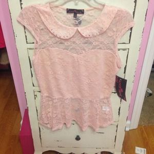 ⛔SOLD⛔ Almost Famous Pink Shirt Size Large