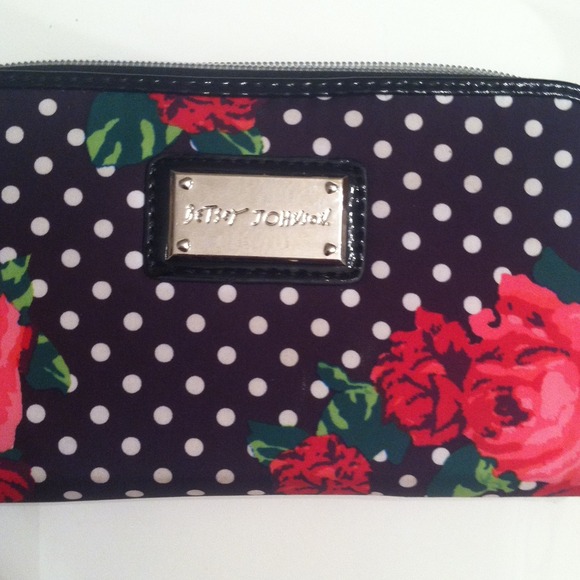 REDUCED***Betsy Johnson wallet