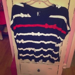 ⛔️SOLD⛔️ Rue 21 Heart Shirt Size Large