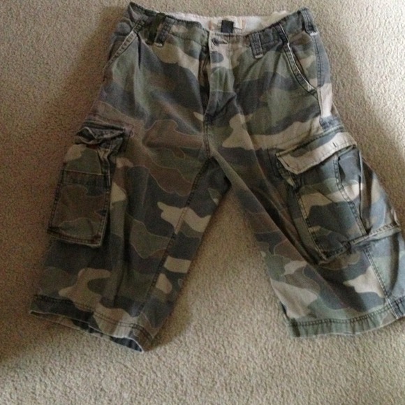 Men's cargo shorts