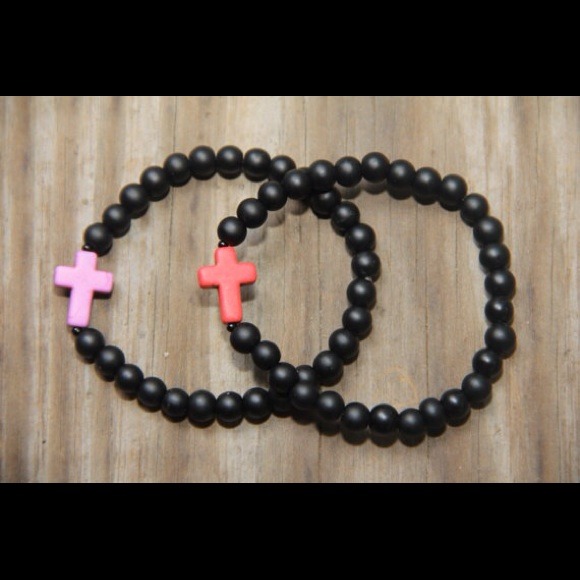 Cross bracelets - Picture 2 of 3