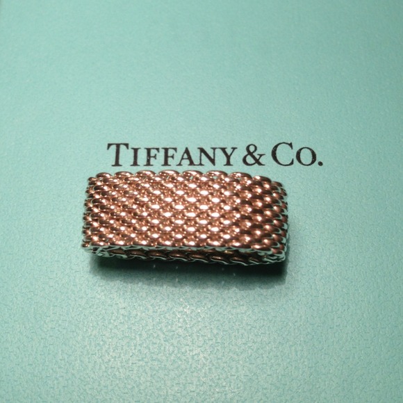 TIFFANY & CO. SOMERSET DOMED MESH RING sz 7.75 - Picture 4 of 4