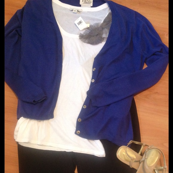 SOLD~~~~Silk royal blue button front cardigan 12 L