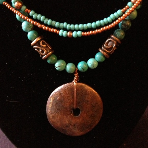 3 strand turquoise and copper necklace - Picture 2 of 3