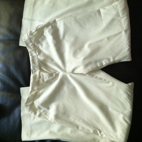SOLD IN BUNDLE Ivory Limited Pants Suit! - Picture 2 of 4