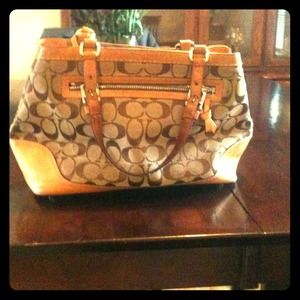 Coach purse ***HOLD***