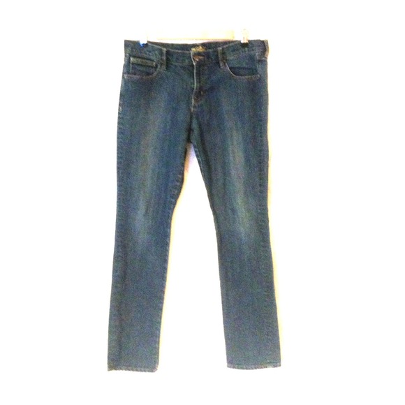 Old Navy "the Flirt" style Jeans