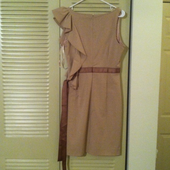 SOLD!!! New York and Company tan dress - Picture 2 of 2