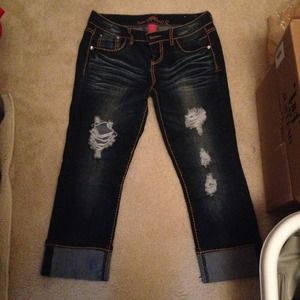 Almost Famous worn look Capri