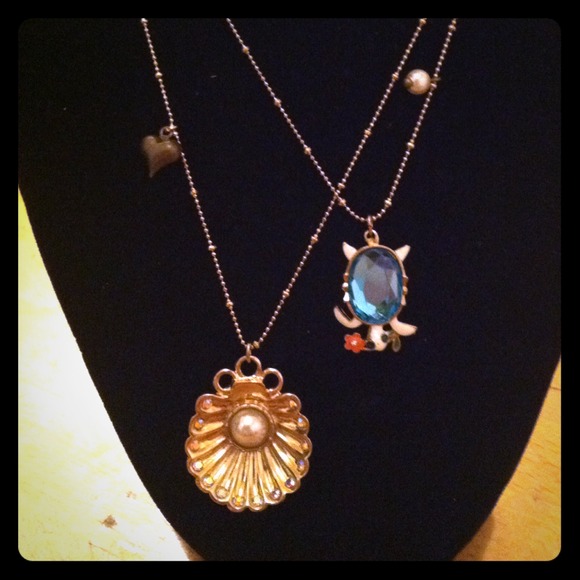 1 more avail. Betsy Johnson ocean theme necklace.