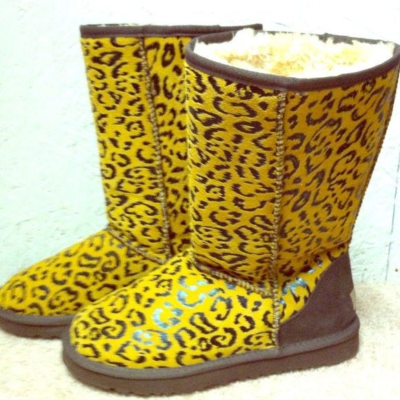 Cheetah ugg boots