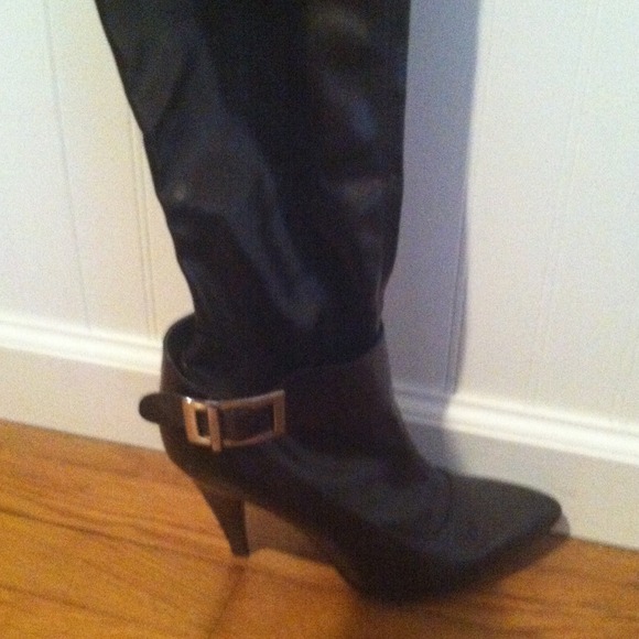 Knee length dress boots