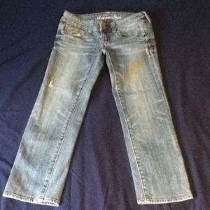 American eagle capris