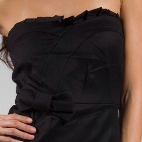 ❌TRADED❌Juicy Couture Strapless Wool Bow Dress - Picture 2 of 3