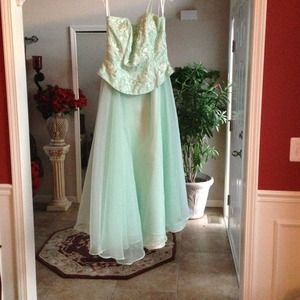 Mint Green 2 piece prom dress