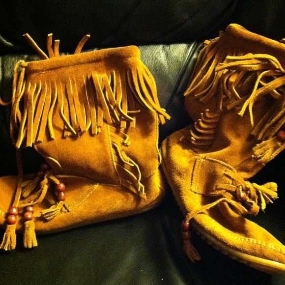 Minnetonka suede boots
