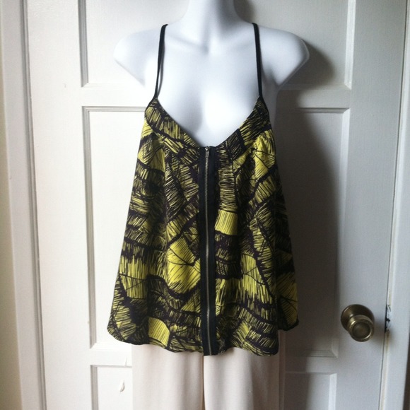 Zipper Front Top