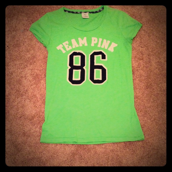 Lime Green VS Pink T-shirt! 💚 NWOT