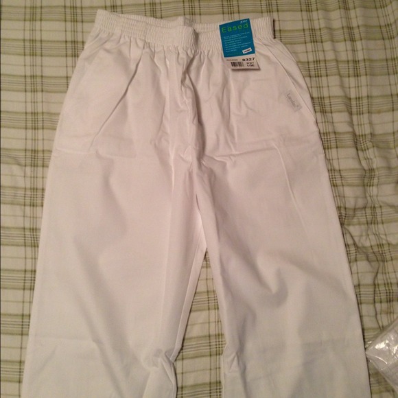 Landau Scrub Set