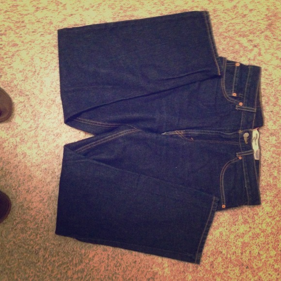 New and never worn Levi's Jeans