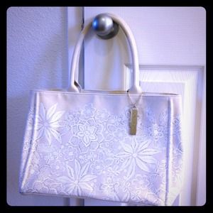 Oscar de la Renta Tote NWOT!!!