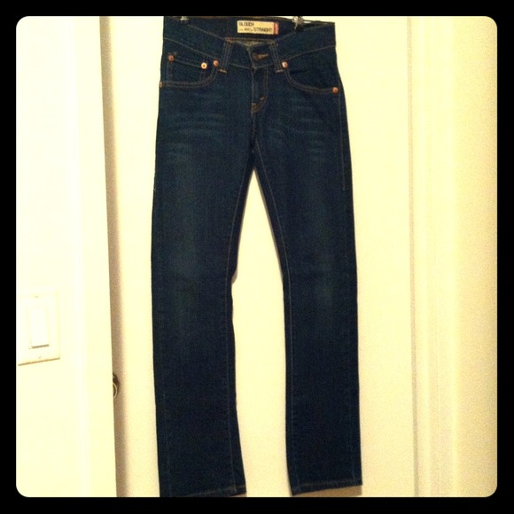 Levi's Slouch Straight Denim-Dk Blue.  Size 1