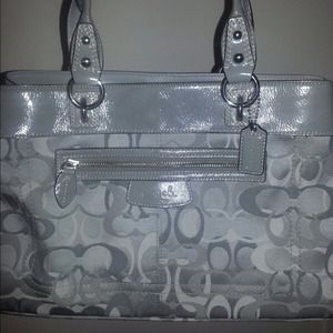 Women's light grey Coach bag