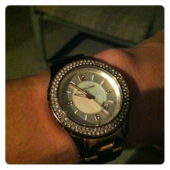 Michael Kors rose gold watch