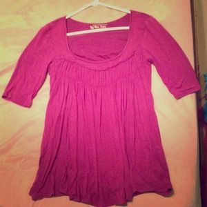 Purple bunched 3/4 sleeve