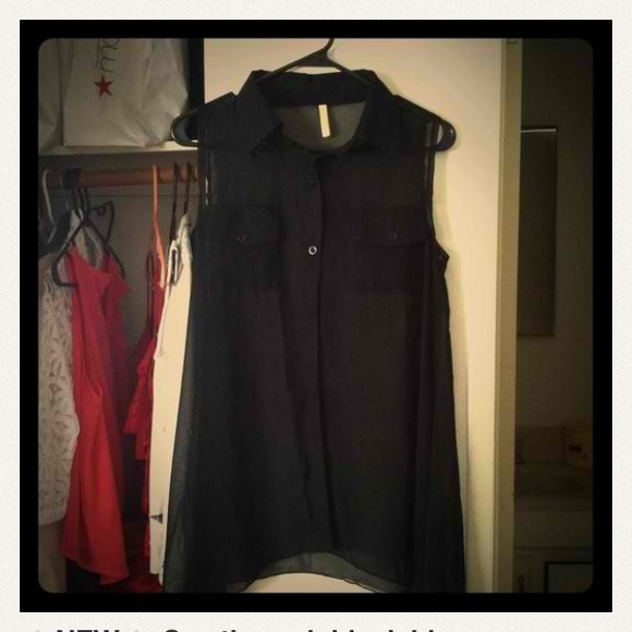 🚫SOLD🚫 - Picture 2 of 4