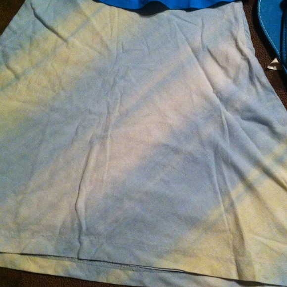 🌟BUNDLED🌟NWT BR Blue & White Ombré Skirt - Picture 2 of 3