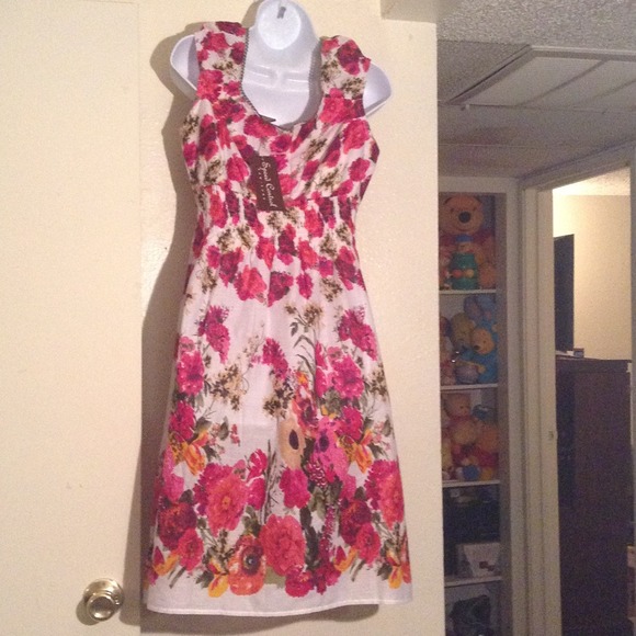 missy dress casual floral - Picture 2 of 3