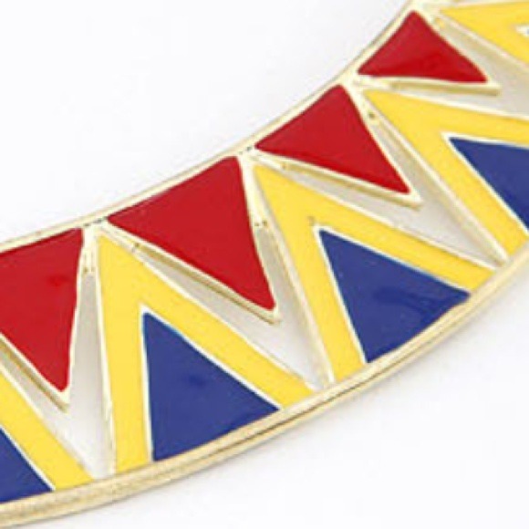*NWT* Chevron Blue // Yellow // Red Necklace - Picture 3 of 3