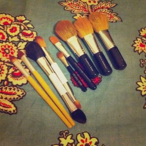 Bundled makeup brushes.