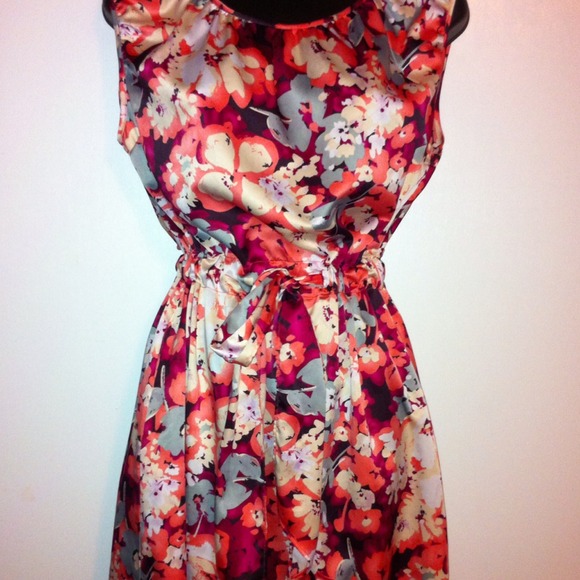 Floral Print Drawstring Dress by The Limited - Picture 1 of 3