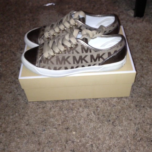 Michael kors tennis shoes