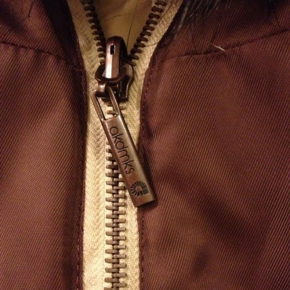 🚫🚫🚫SOLD🚫🚫🚫Reversible brown/cream puff coat - Picture 2 of 3