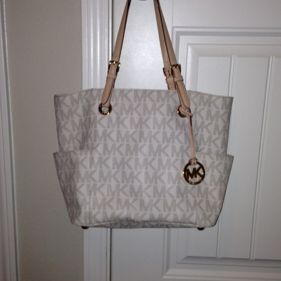 Michael Kors handbag