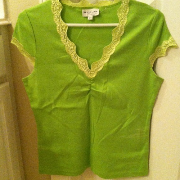 💃💃SOLD SOLD SOLD🍀🍀Summer Green Top🍀🍀
