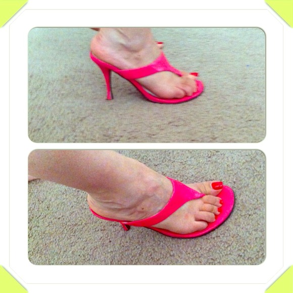 Slip on heel