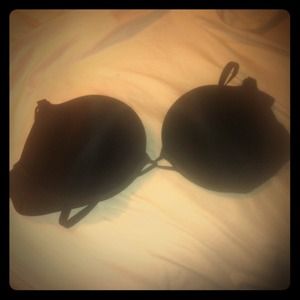 Victoria Secret Plunge Bra 36C