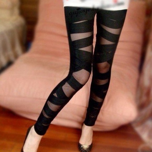 Black leggings