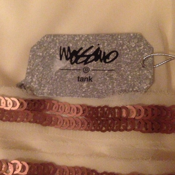 [NWT] Cream and copper sequin stripe tank - Picture 3 of 4