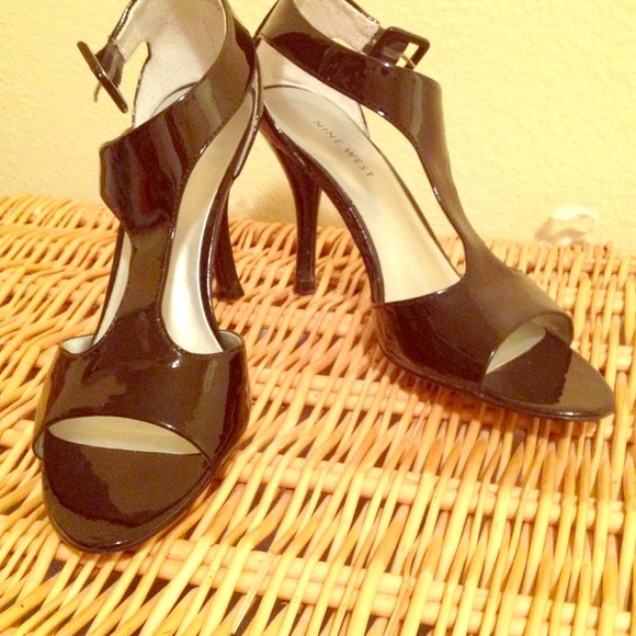 SOLD Nine West Patent Stilletos